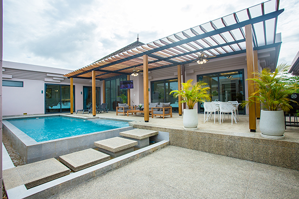 4 bedroom-pool-villa-gold-chariot-pivate-pool-villa-phuket